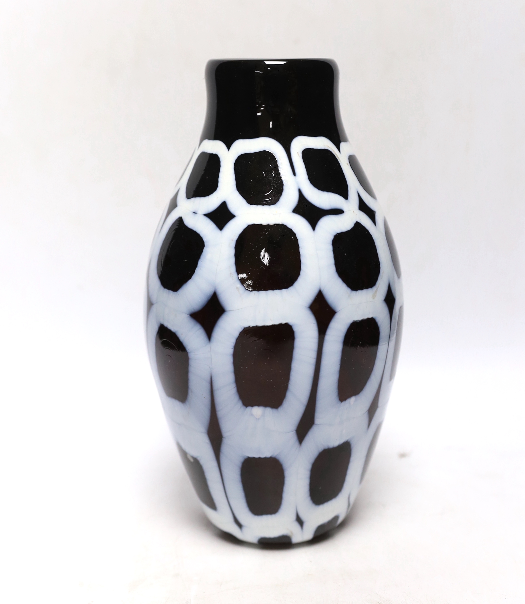 A Murano glass ovoid shaped vase, in black and white, signed Formentella, 16cms, Please note this lot attracts an additional import tax of 20% on the hammer price